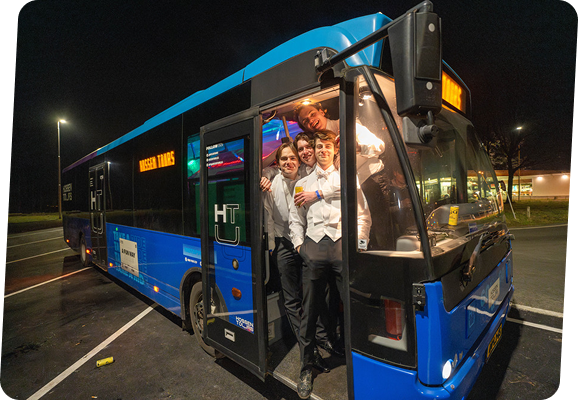 Partybus-huren-met-chauffeur.png
